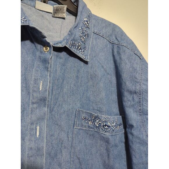Vintage Capacity Woman Denim Button Down Shirt Blue Flower Embroidery Size 3XL - Picture 2 of 8